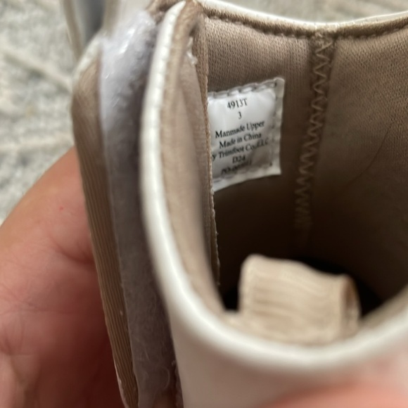 NWOT White Baby Cowgirl Boots - Picture 3 of 5